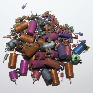 K53-1 палец (очищенные от припоя) Тантал.jpg